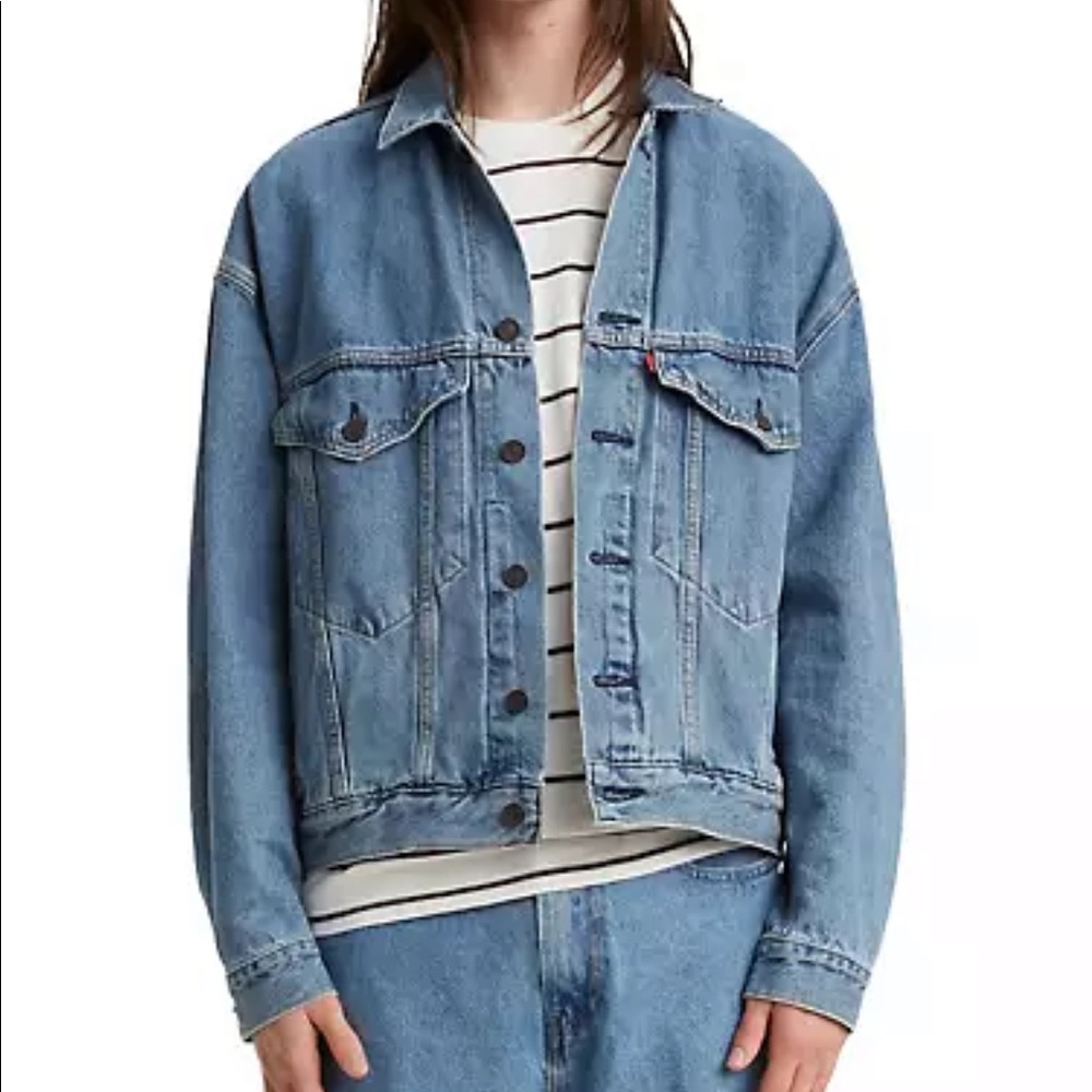 Levi’s premium stay loose trucker jacket